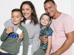 Well, the soccer player is living a quiet and happy life as a single. Revealed 32 Of Australia S Most Intriguing Couples The Advertiser