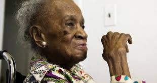 Bí quyết sống thọ lạ lùng của cụ bà 110 tuổi