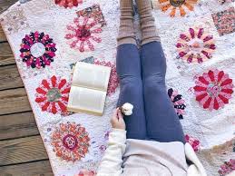 Add to favorites dresden plate quilt blocks 1930's reproduction fabric set of 12. What Is Raw Edge Applique Dresden Plate Quilt 6 Quilt Reveal Blog Southern Charm Quilts