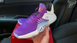 Issue 1 mailman is confirmed for november 23rd, available at the retailers listed below. Adidas Don Issue 1 Mailman Karl Malone Basketball Shoes Youtube
