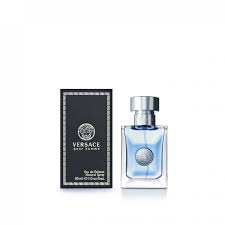Versace pour homme is a modern take on the classic aromatic fougere fragrance for men. Versace Pour Homme Eau De Toilette 30ml