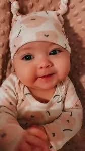 Veronica Gilliland's Instagram, Twitter & Facebook