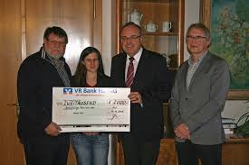 95463 bindlach mehr infos (0) bank u. Auto Klug Spendet Fur Hilfsbedurftige Familien Der Stadt Hof Auto Klug