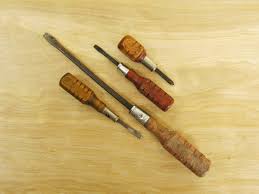 Vintage Irwin Screwdrivers Set Of 4 Wood Handled Screwdrivers Screwdriver Set Shabby Tools House Mid Century Tools Ba Vintage Wood Etsy Vintage Screwdriver Set