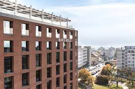 Dice dove si trova l'ufficio centrale della banca. Sopraelevazione Sede Centrale Banca Sella A Biella Bim Portale