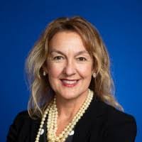 Pamela Speelman's Instagram, Twitter & Facebook