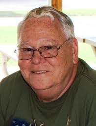 Kenneth Studer's Instagram, Twitter & Facebook