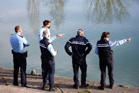 Ce livre devait être un abécédaire tout ce . Affaire Delphine Jubillar Avant Sa Disparition Elle A Echange Des Messages Avec La Compagne De Son Amant