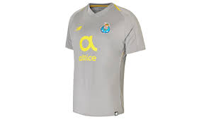 Thiago emiliano da silva (* 22.september 1984 in rio de janeiro) ist ein brasilianischer fußballspieler, der auch die französische staatsangehörigkeit besitzt. Fc Porto Trikot Herren Away 2018 2019 Sportiger De