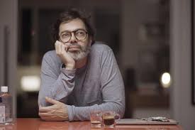Biografia e carreira, com fotos, vídeos e mais. Serie Com Bruno Mazzeo Relata Causos De Um Solteirao Em Isolamento Gzh