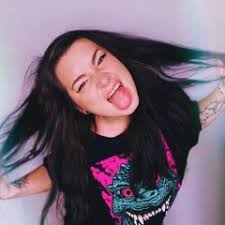 Listen to t e n d e r e s s e n t i a l s :: #004 :: Snapsforbae by Jennay  Badger in MMCK playlist online for free