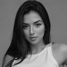 بسأله و بقولك ازيك .. و صدمني من الرد ..!! من يشكر الله في ضرائه سيشكره في  سرائه يا جاحد نعمه العادي انت الغيره اجحد يا ناكر فضل العادي انت لما سواه