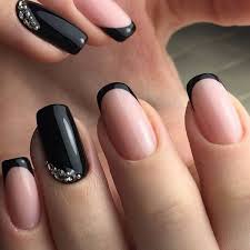 French Nails 30 Vorschlage Fur Stilvolle Und Bezaubernde Nageldesigns Nagel Bling Schone Gelnagel Nageldesigns