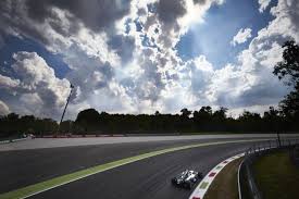 Bent u een échte formule 1 fanaat en wilt u max verstappen aanmoedigen? Livestream Formule 1 Monza Wat Doet Max Verstappen Met Zijn Rb16b Op De Temple Of Speed Racexpress