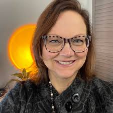 Who can bake 10 dozen cookies for an event in Midland, MI?