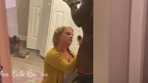 Cheating Wife,BBC,Interracial,Creampie,Construction Worker ellie brooks  sucking and fucking a bbc contractor ManyVids