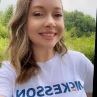 Melissa Sheldon's Instagram, Twitter & Facebook