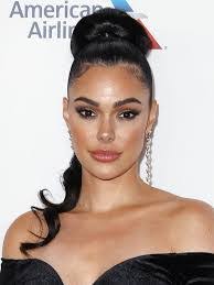 Annabelle Acosta's Instagram, Twitter & Facebook