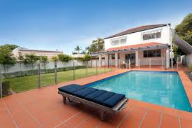 (the bases individually hold about 8 gallons. Glass Fence Guide The Pros Cons Of Glass Fencing Install It Direct