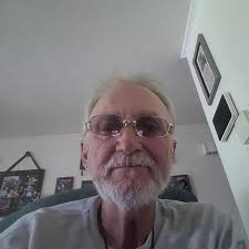 👤 Becky sent you a private message 5 minutes ago "Where are you from?"