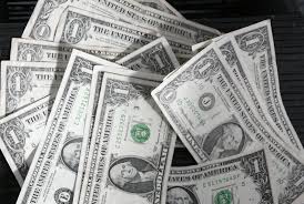 The simplycash® plus business credit card gives 5% cash back for purchases at office supply stores as well as wireless telephone services. Amex Simplycash 3 Cash Back Category Points Miles Martinis