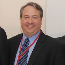 Jay Bloom's Instagram, Twitter & Facebook