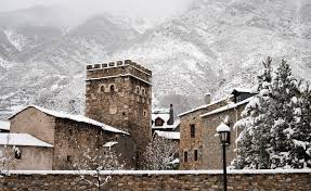 53 dispara directo pulgar, pero sin encontrar puerta. 12 Pueblos Preciosos Con Nieve El Viajero El Pais
