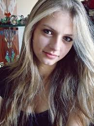 Camille Becker's Instagram, Twitter & Facebook