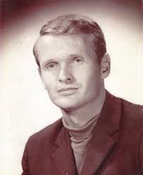 Leif Gundersen's Instagram, Twitter & Facebook