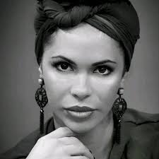 Hoy está cumpliendo años la hermosa actriz cubana Yeny Soria. Muchísimas  felicidades para ella. 🥳❣️ #acubaoficial