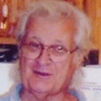 Larry Mcglade's Instagram, Twitter & Facebook