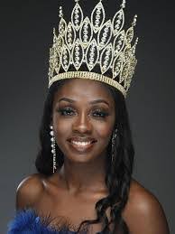 Krystle Allen's Instagram, Twitter & Facebook