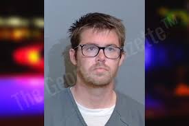 Warren Roberts : https://thegeorgiagazette.com/glynn/warren-roberts-4/