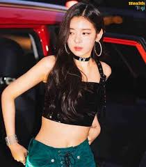 Fans have uncovered some new information about the past of itzy 's lia and many are intrigued. Itzy Lia Diet Plan And Workout Routine Health Yogi