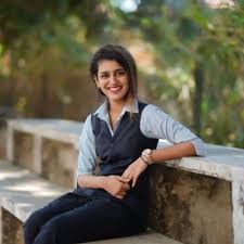 If Oru Adaar Love Gets Dubbed In Hindi Will You Go Watch It Beautiful Bollywood Actress Actress Priya Bollywood