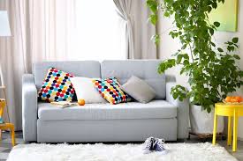 Berikut gambar model sofa minimalis modern terbaru sebagai inspirasi anda dalam memilih sofa yang tepat untuk ruang tamu minimalis mungil nan kecil anda. Kuning Dan Abu Abu Warna Tren Tahun 2021 Halaman All Kompas Com