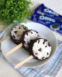 Es oreo oreo ice sticks. Oreo Ice Cream Roll Create Your Own Oreo Ice Cream Sandwich At Home With 4 Ingredients Singapore Foodie