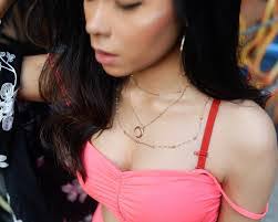 Farrah English's Instagram, Twitter & Facebook