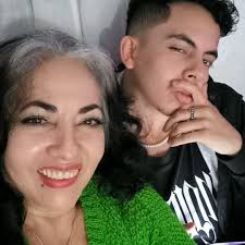 No dejes de soñar added a new photo.