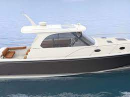 Hinckley Yachts Announces Picnic Boat 40 Hinckley Yachts Boat Yacht