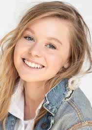 Fan Casting Isabella Damla Güvenilir as Millie Larsen in South Park High  School AU