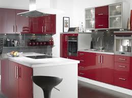 1001 Conseils Et Idees Quelle Couleur Va Avec Le Rouge Cuisine Rouge Et Gris Cuisine Rouge Cuisine Moderne