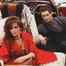 Ο μιχάλης χατζηγιάννης γεννήθηκε και μεγάλωσε στην λευκωσία της κύπρου στις 5 νοεμβρίου 1979. Mixalhs Xatzhgiannhs Despoina Olympioy O Paradeisos De Ftiaxthke Gia Mas 2007 Tralala Gr