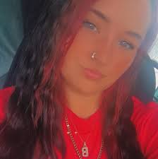 I always hated that flower crown snapchat filter😂