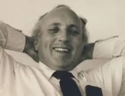 Jonas Weil's Instagram, Twitter & Facebook