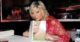 Pauline fillioux réalisé par : Laurence Boccolini Biographie De Laurence Boccolini Cosmopolitan Fr