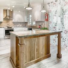 Cuisine Realisation 356 Armoires Et Ilot De Cuisine En Bois Kitchen Home Decor Home