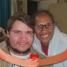 How to locate relatives of Walter Barney, an airman who died in New Guinea?