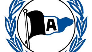 Arminia bielefeld live score (and video online live stream*), team roster with season schedule and results. Dsc Arminia Spielt Ab Neuer Saison In Macron Trikots Newsgo Nachrichten Aus Ostwestfalen Lippe