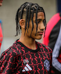 🚨 🤯 Manchester United U18 13-1 Leeds United U18: Victor Musa  ⚽️⚽️⚽️⚽️⚽️⚽️🅰️ Jim Thwaites ⚽️⚽️⚽️ JJ Gabriel ⚽️⚽️ James Bailey ⚽️ Daniel  Armer ⚽️ Amir Ibragimov 🅰️🅰️🅰️ Samuel Lusale 🅰️ Dante Plunkett